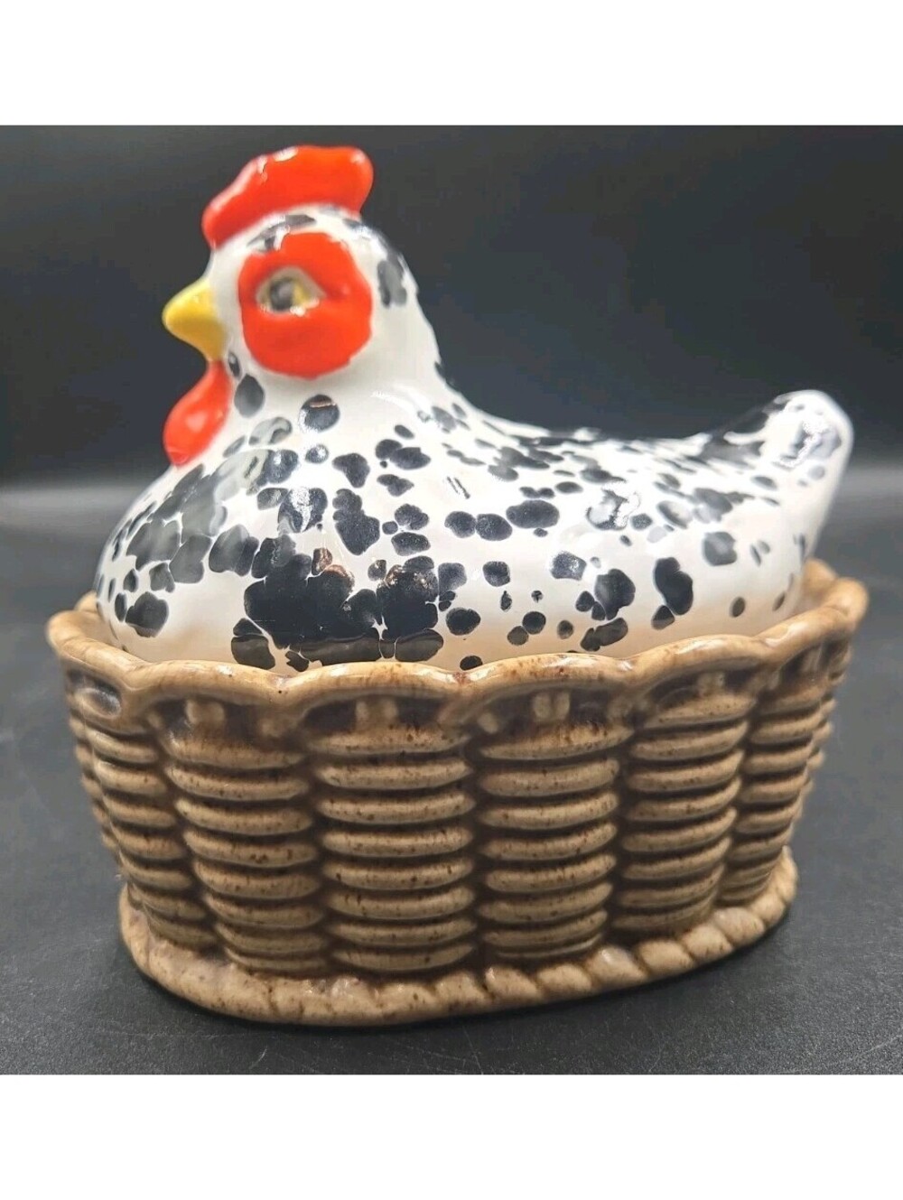 Large Speckled Chicken Hen on Nest Painted Ceramic 1980 Unusual EUC 6" in Rare